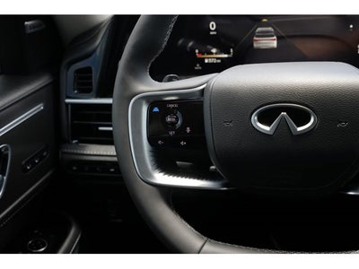 2027 INFINITI QX80 LUXE
