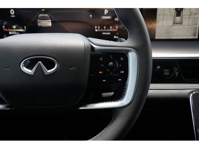 2027 INFINITI QX80 LUXE