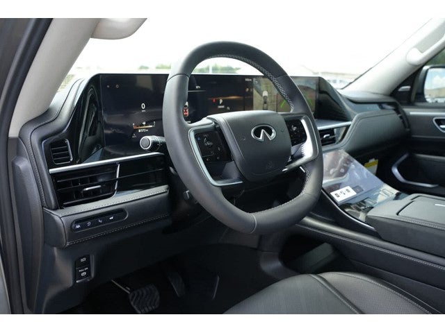 2027 INFINITI QX80 LUXE