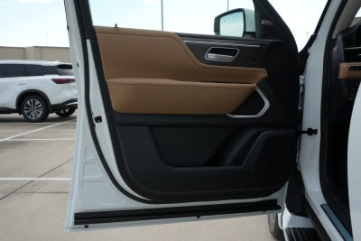 2027 INFINITI QX80 LUXE