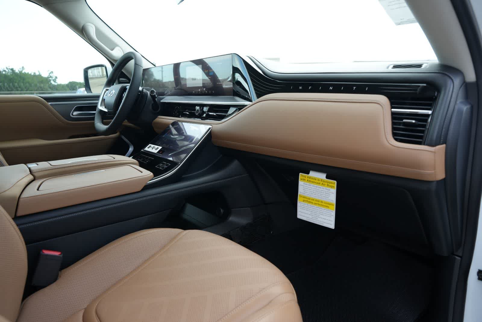 2027 INFINITI QX80 LUXE