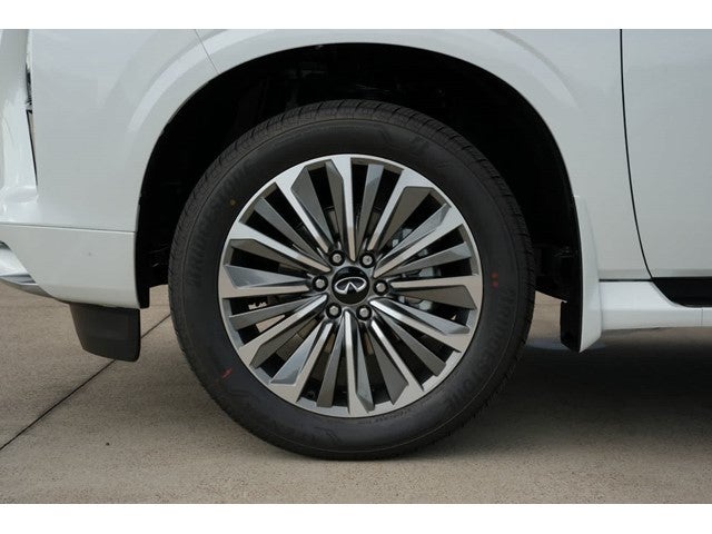 2027 INFINITI QX80 LUXE