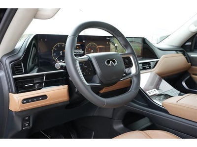 2026 INFINITI QX80 LUXE