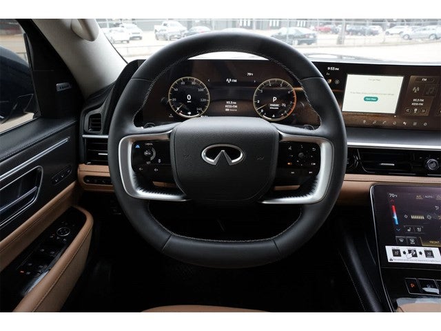 2026 INFINITI QX80 LUXE