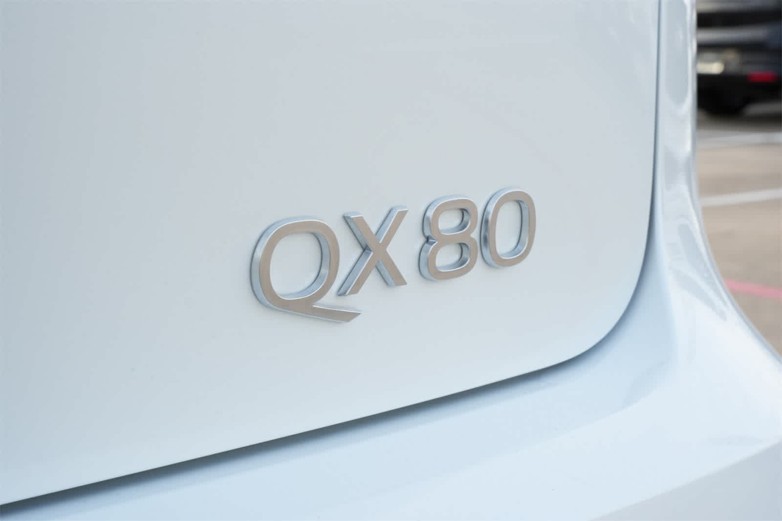 2026 INFINITI QX80 LUXE