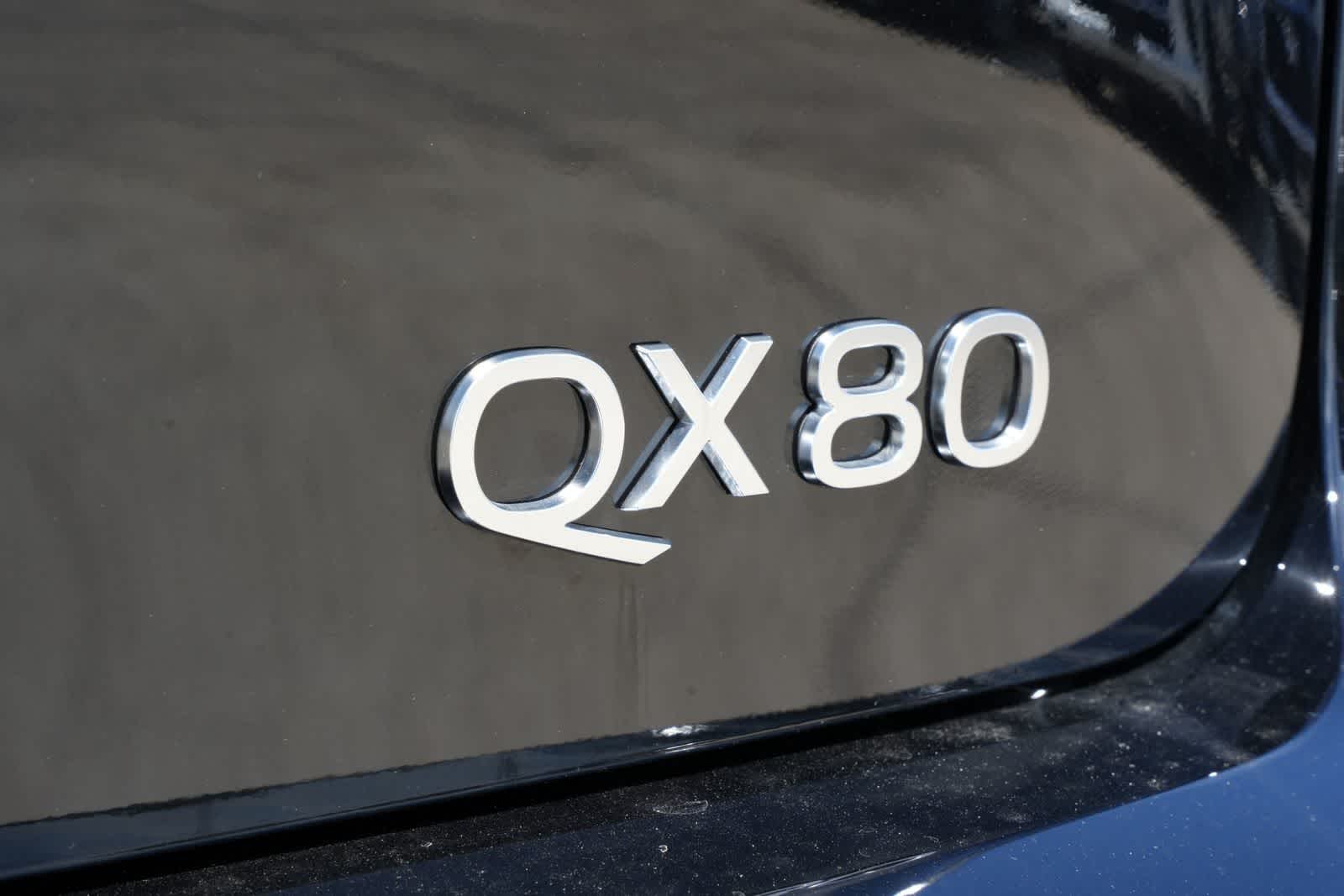2027 INFINITI QX80 LUXE