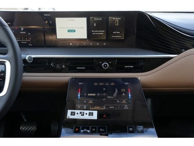 2027 INFINITI QX80 LUXE
