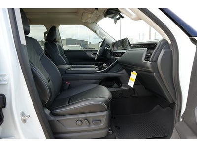2027 INFINITI QX80 LUXE