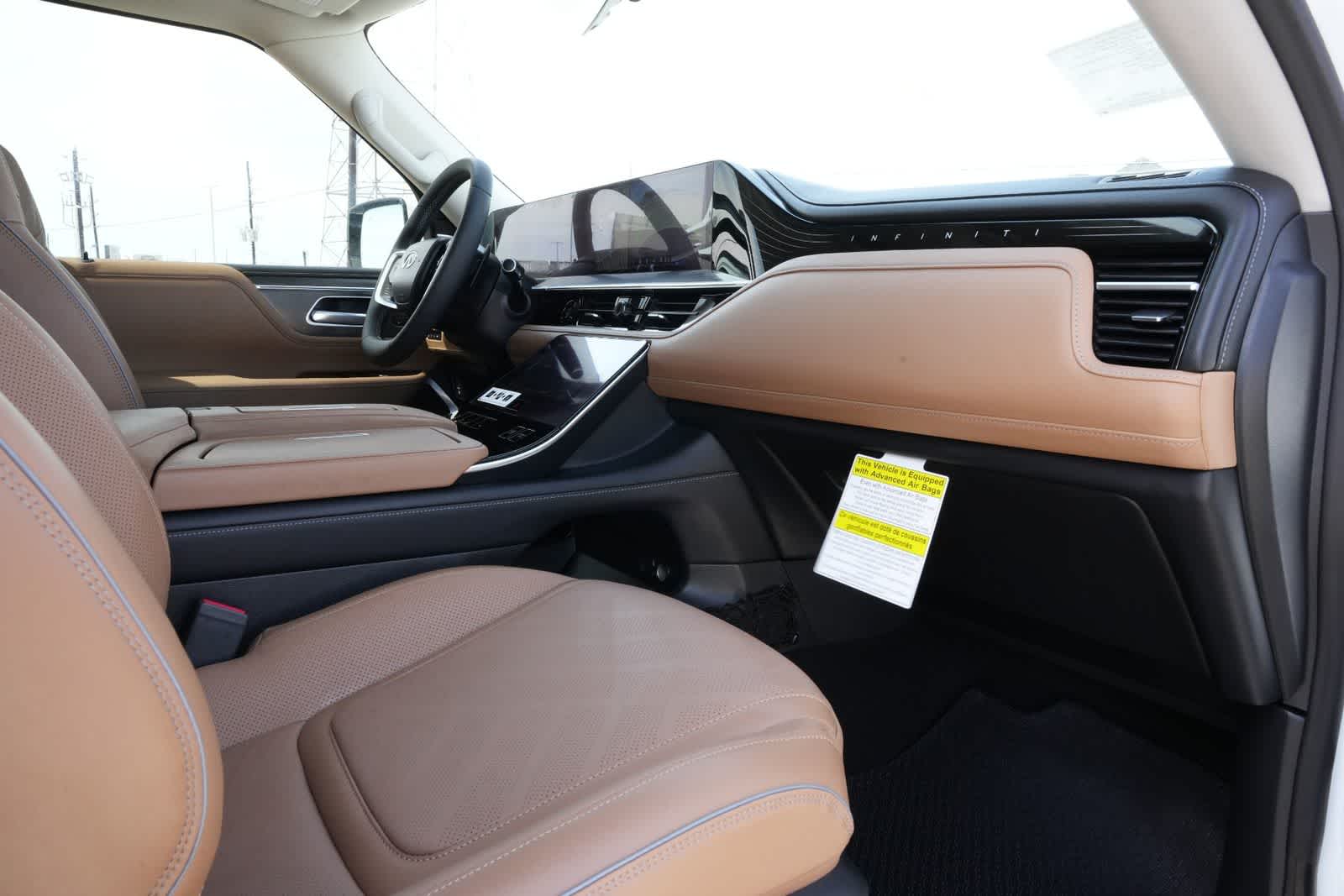 2026 INFINITI QX80 LUXE