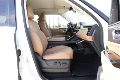 2026 INFINITI QX80 LUXE