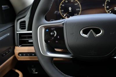 2027 INFINITI QX80 LUXE