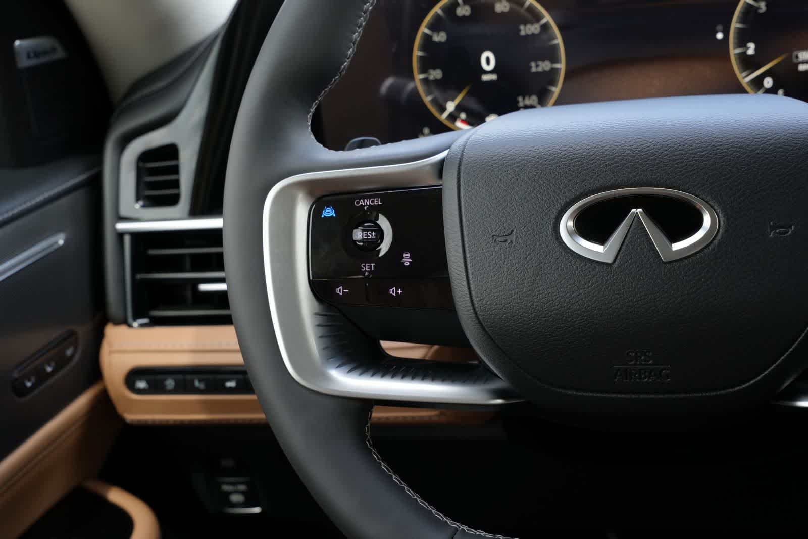 2027 INFINITI QX80 LUXE