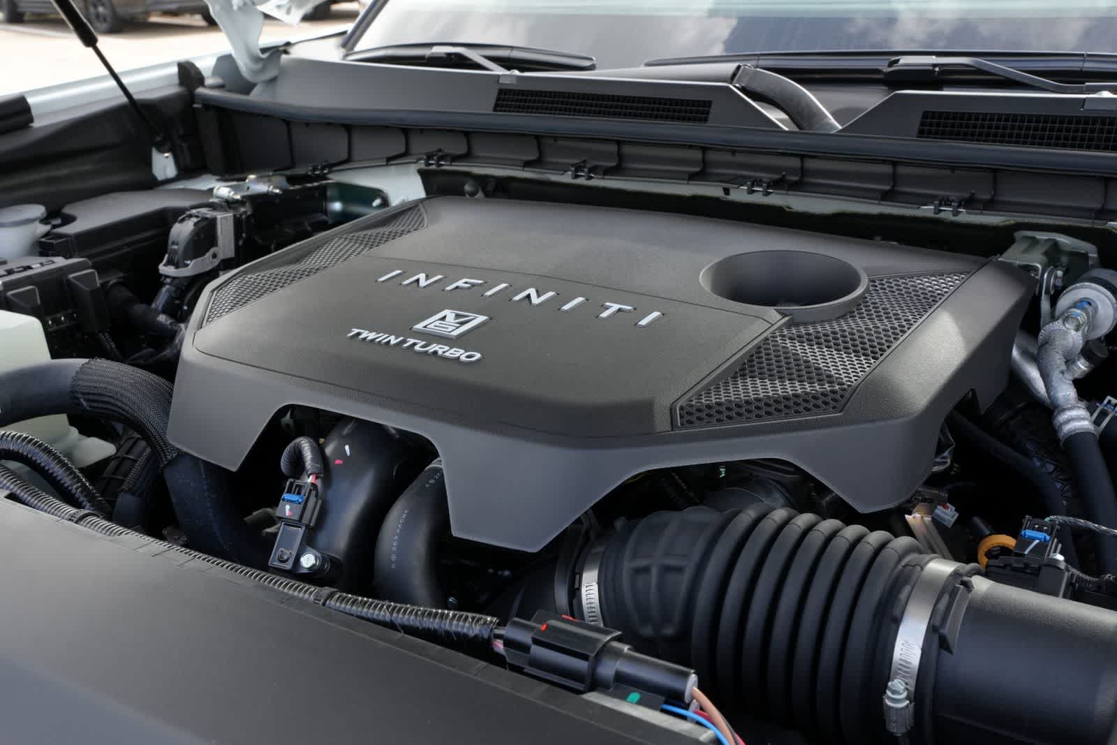 2027 INFINITI QX80 LUXE