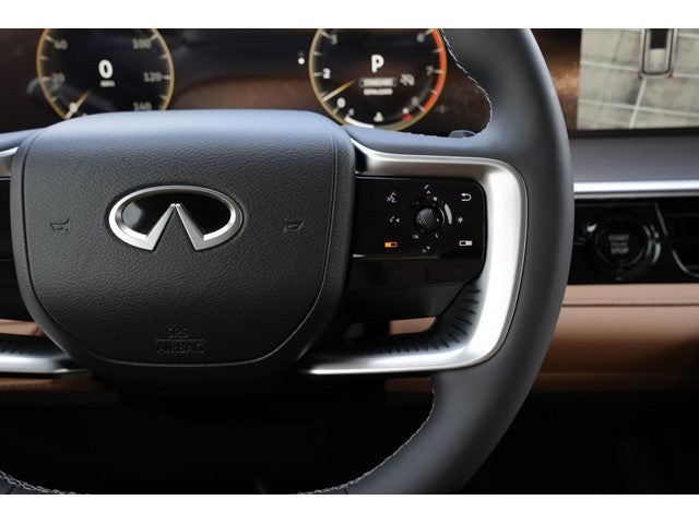2027 INFINITI QX80 LUXE