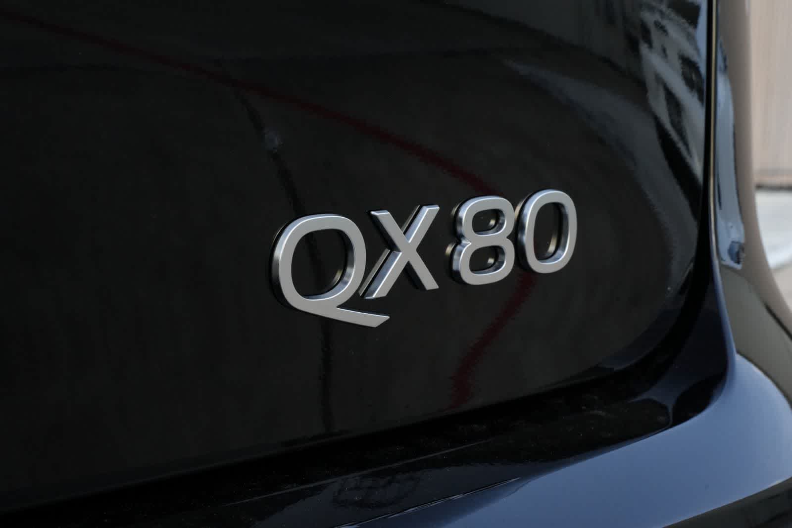 2027 INFINITI QX80 LUXE