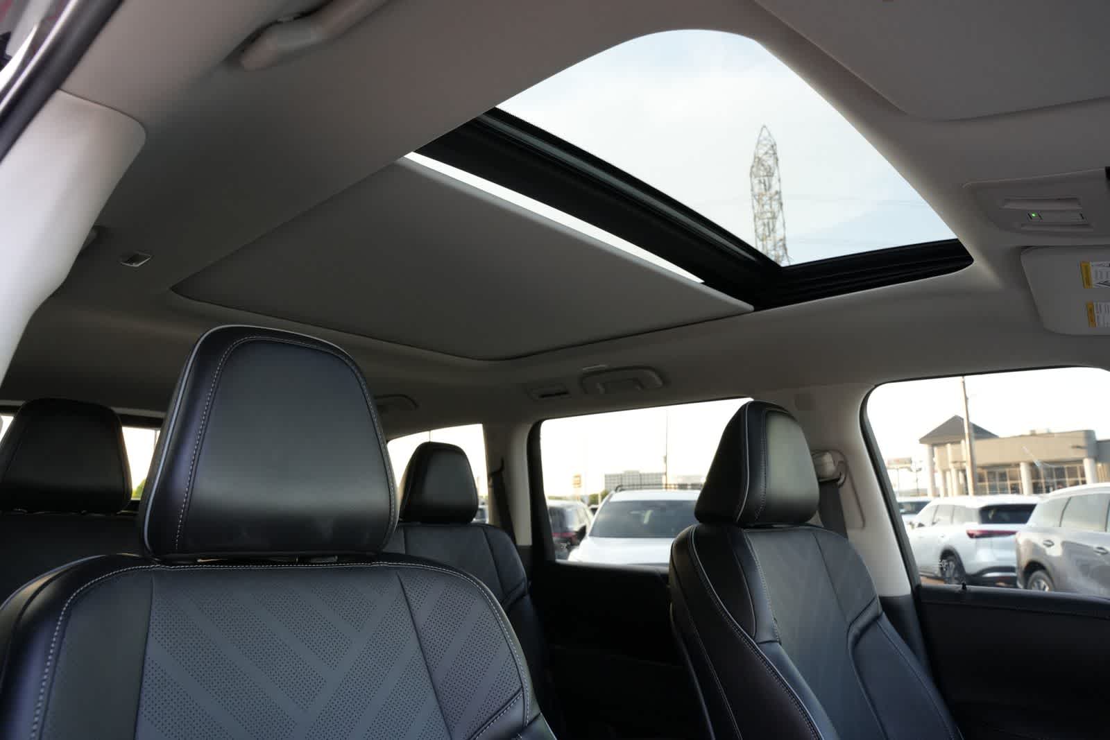 2027 INFINITI QX80 LUXE