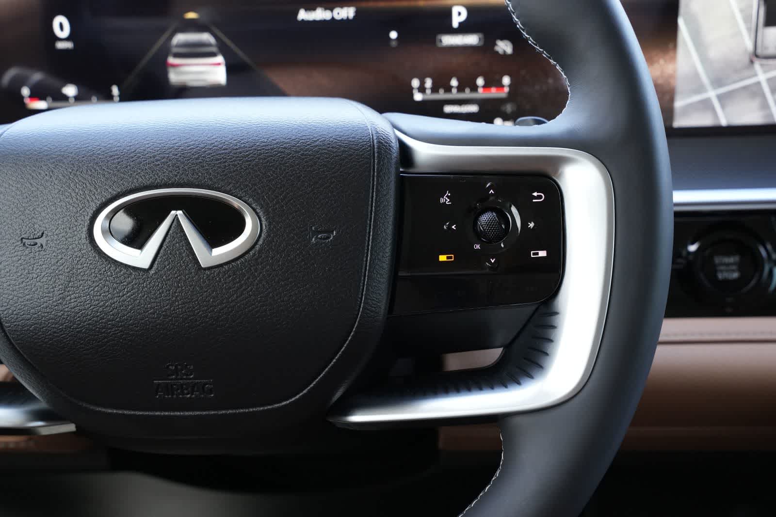 2026 INFINITI QX80 LUXE