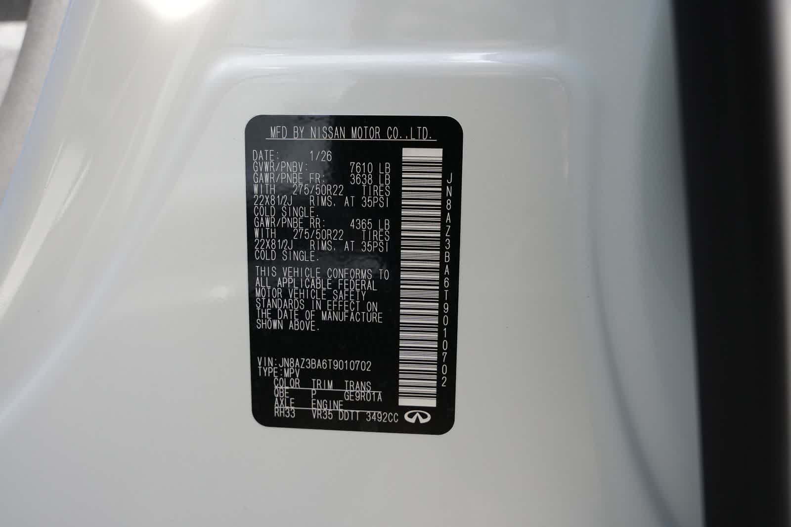 2026 INFINITI QX80 LUXE