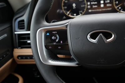 2027 INFINITI QX80 LUXE