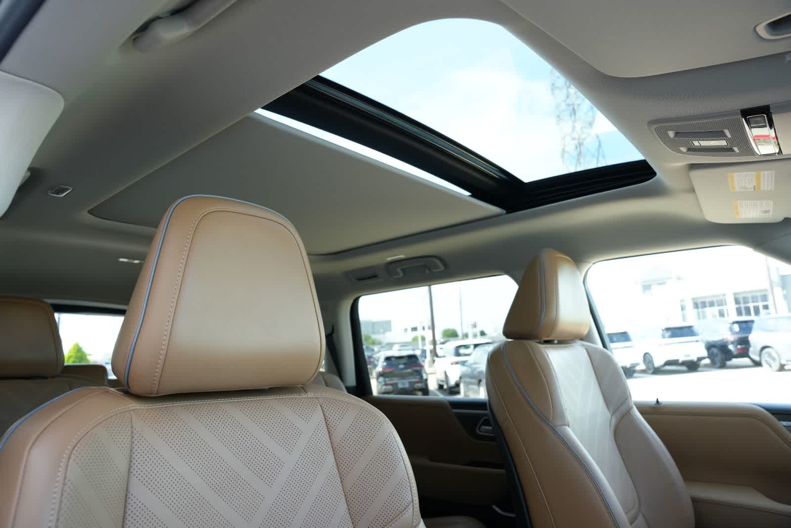 2027 INFINITI QX80 LUXE