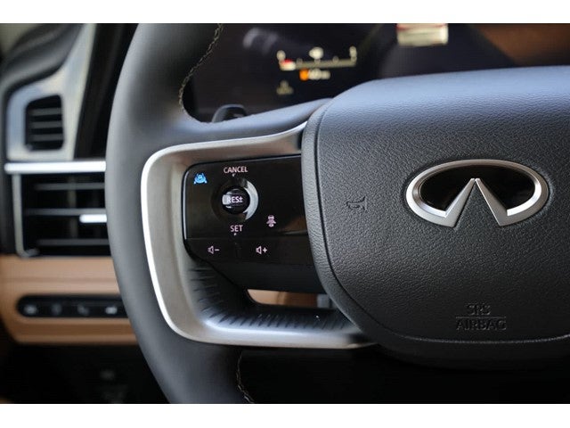2027 INFINITI QX80 LUXE
