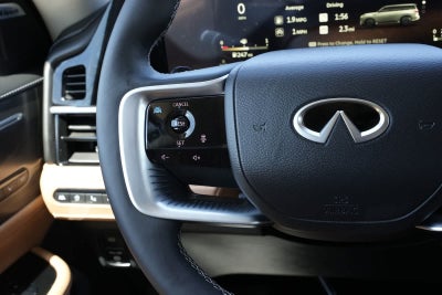 2026 INFINITI QX80 LUXE