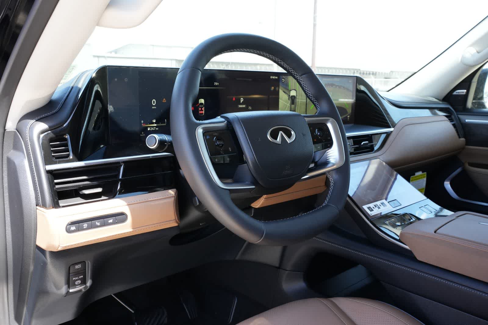 2026 INFINITI QX80 LUXE