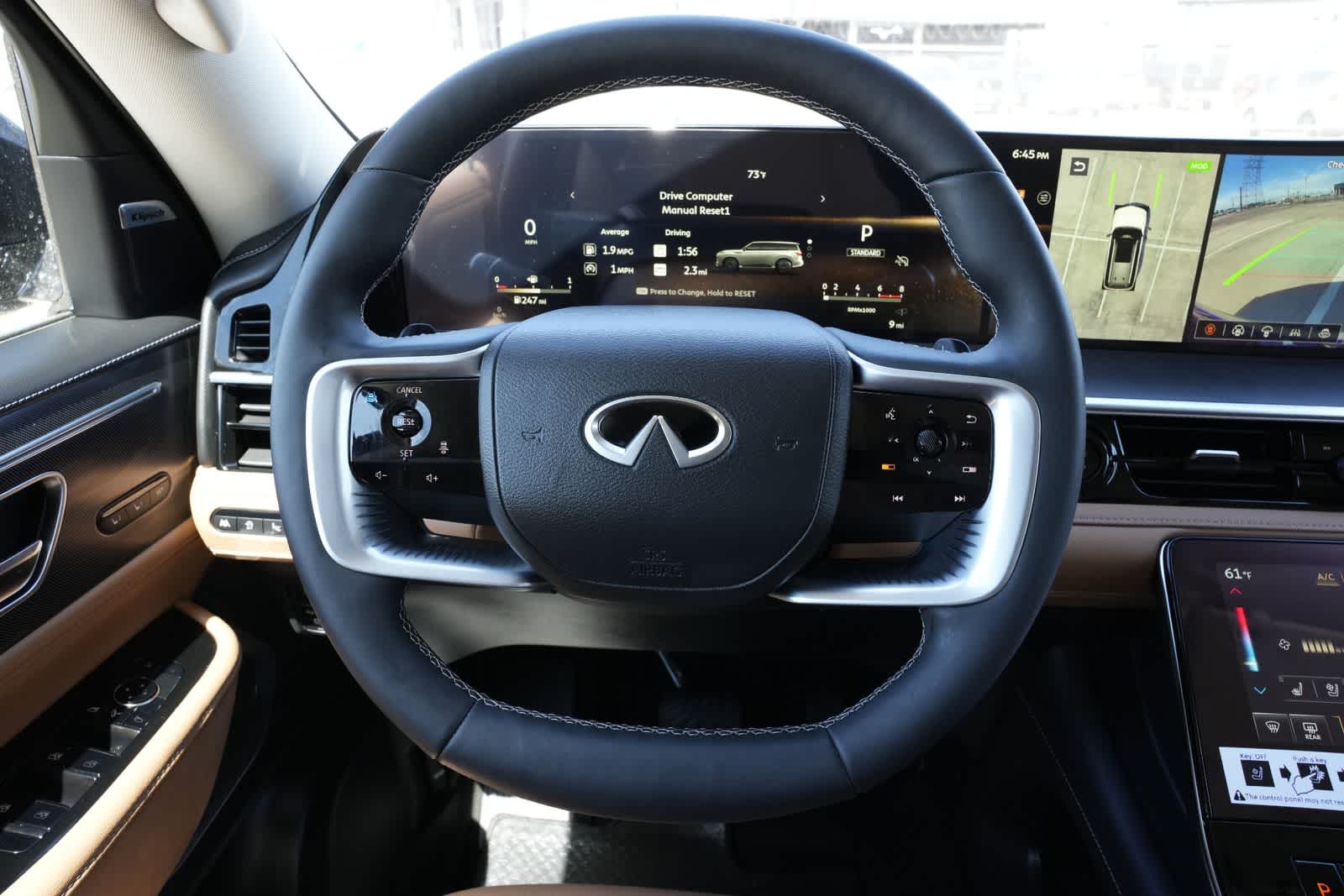 2026 INFINITI QX80 LUXE