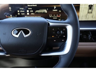 2026 INFINITI QX80 LUXE