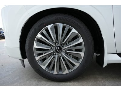 2026 INFINITI QX80 LUXE