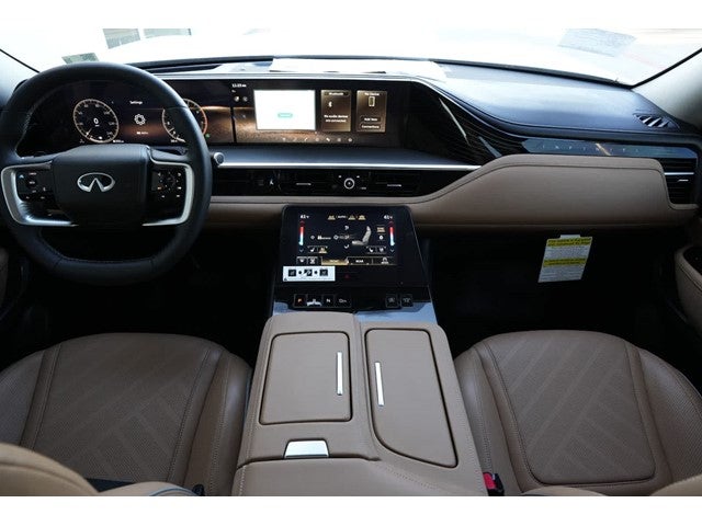 2026 INFINITI QX80 LUXE