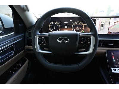 2026 INFINITI QX80 LUXE