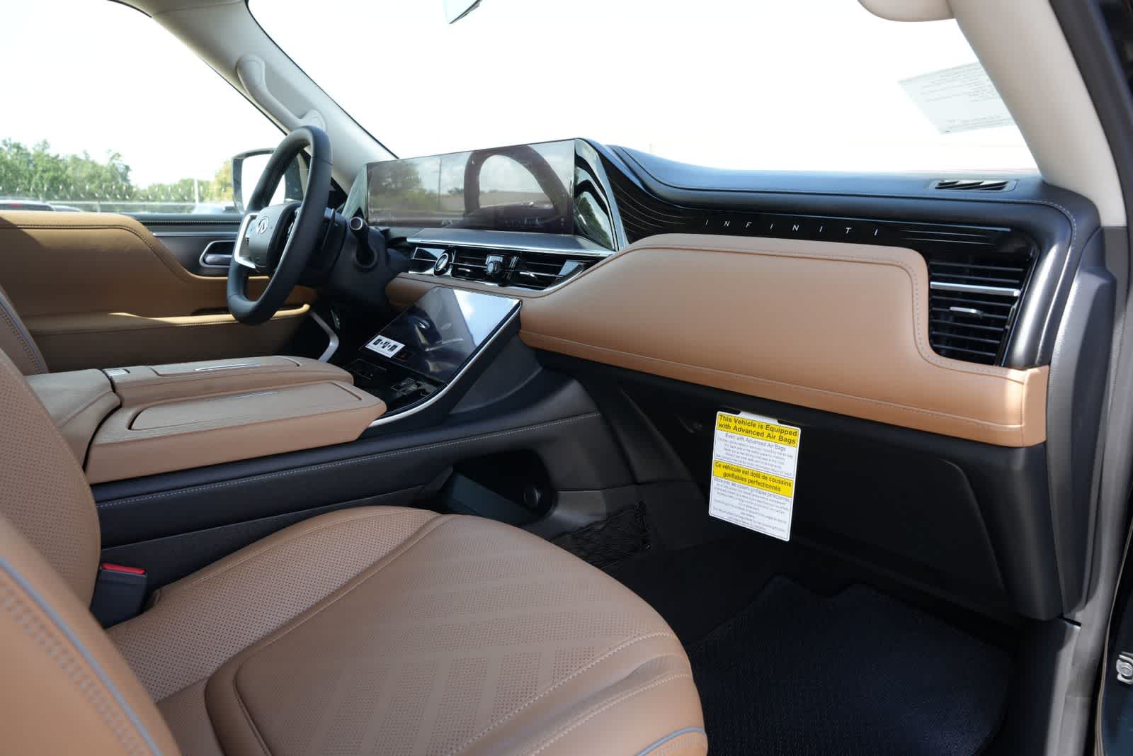 2027 INFINITI QX80 LUXE
