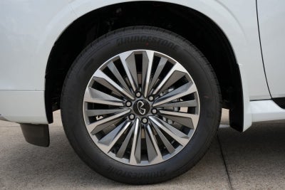 2027 INFINITI QX80 LUXE