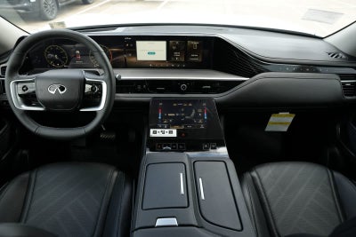 2027 INFINITI QX80 LUXE