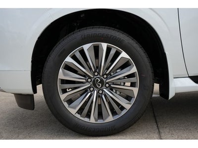 2027 INFINITI QX80 LUXE