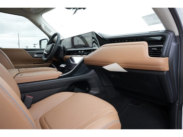 2026 INFINITI QX80 LUXE