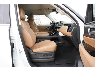 2026 INFINITI QX80 LUXE