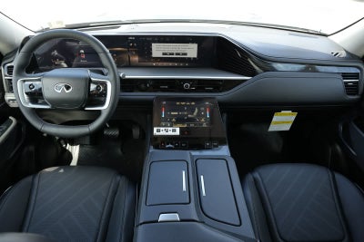 2027 INFINITI QX80 LUXE