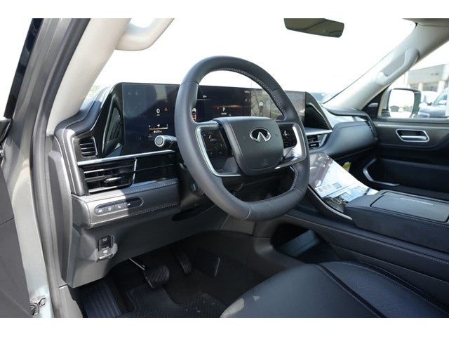 2027 INFINITI QX80 LUXE