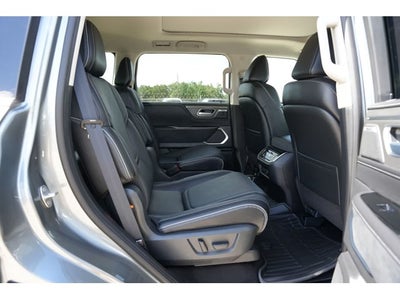 2027 INFINITI QX80 LUXE