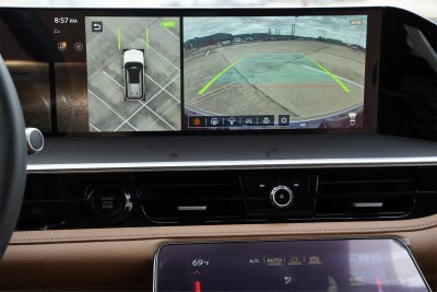 2026 INFINITI QX80 LUXE