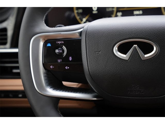 2026 INFINITI QX80 LUXE