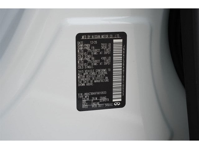 2026 INFINITI QX80 LUXE