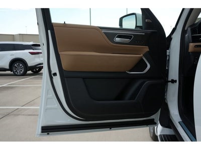 2027 INFINITI QX80 LUXE