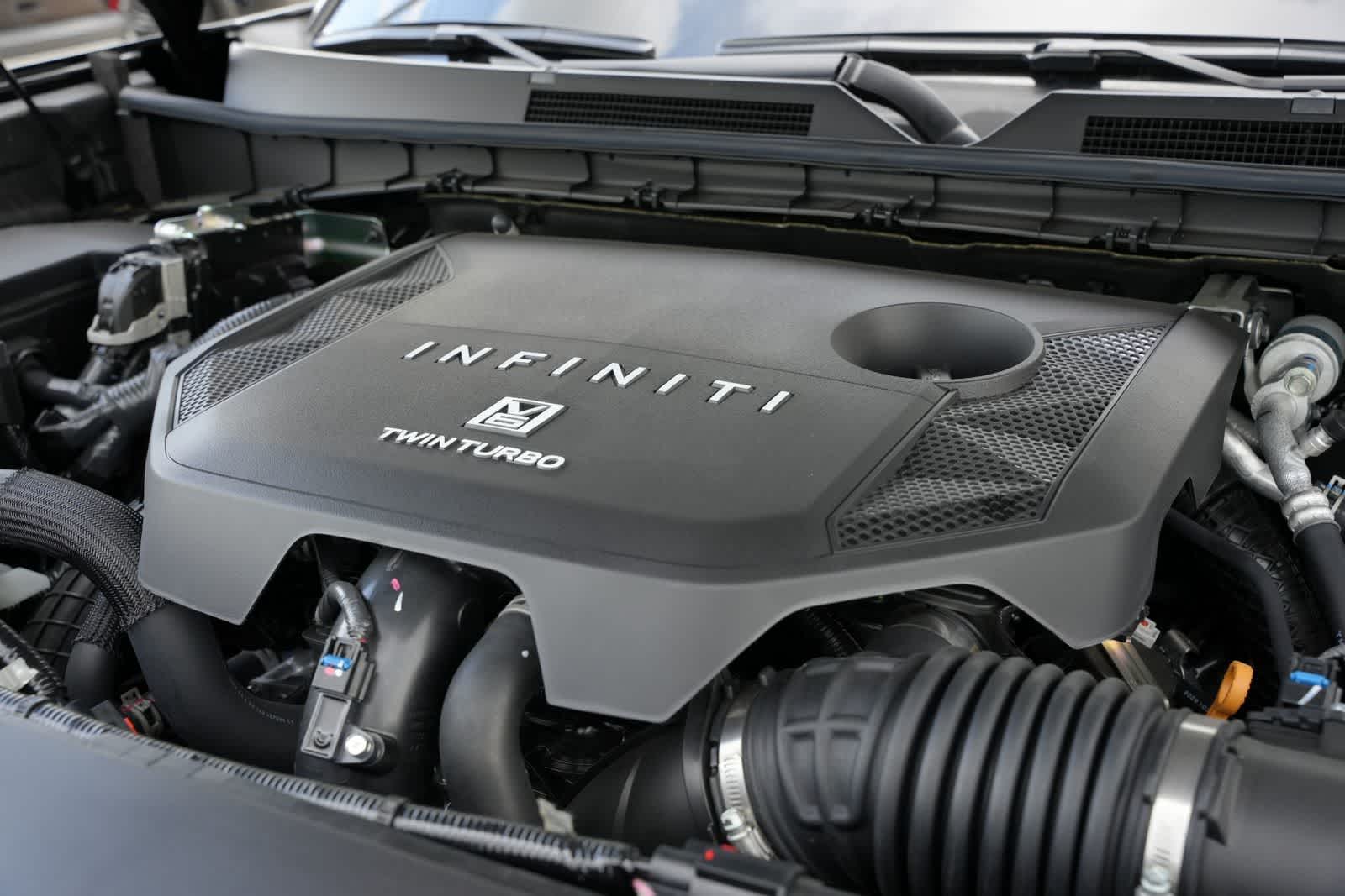 2027 INFINITI QX80 LUXE