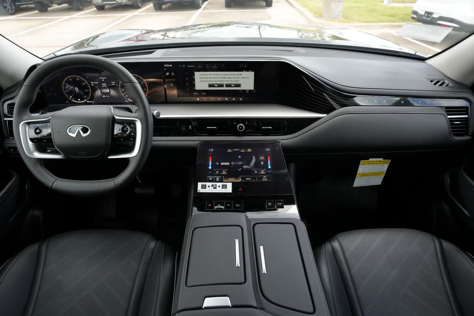 2027 INFINITI QX80 LUXE