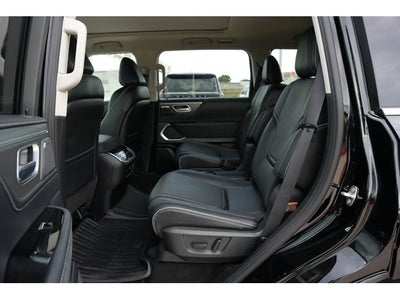 2027 INFINITI QX80 LUXE