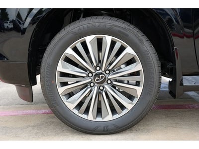 2027 INFINITI QX80 LUXE