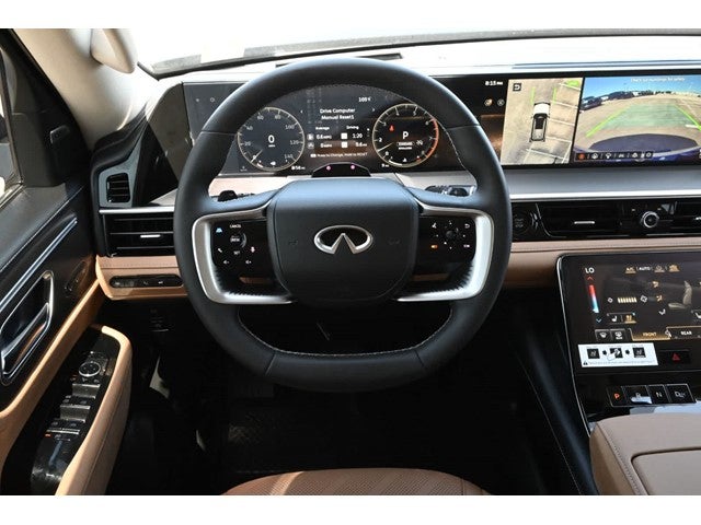 2027 INFINITI QX80 LUXE